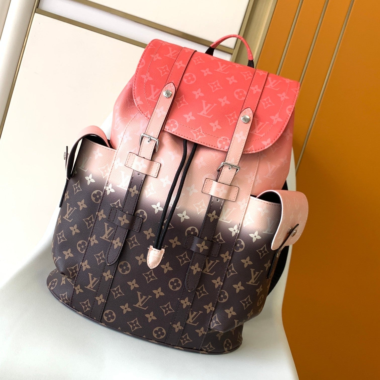 LV 25S CHRISTOPHER BACKPACK 48 IN CORAL RED AND BROWN CALFSKIN