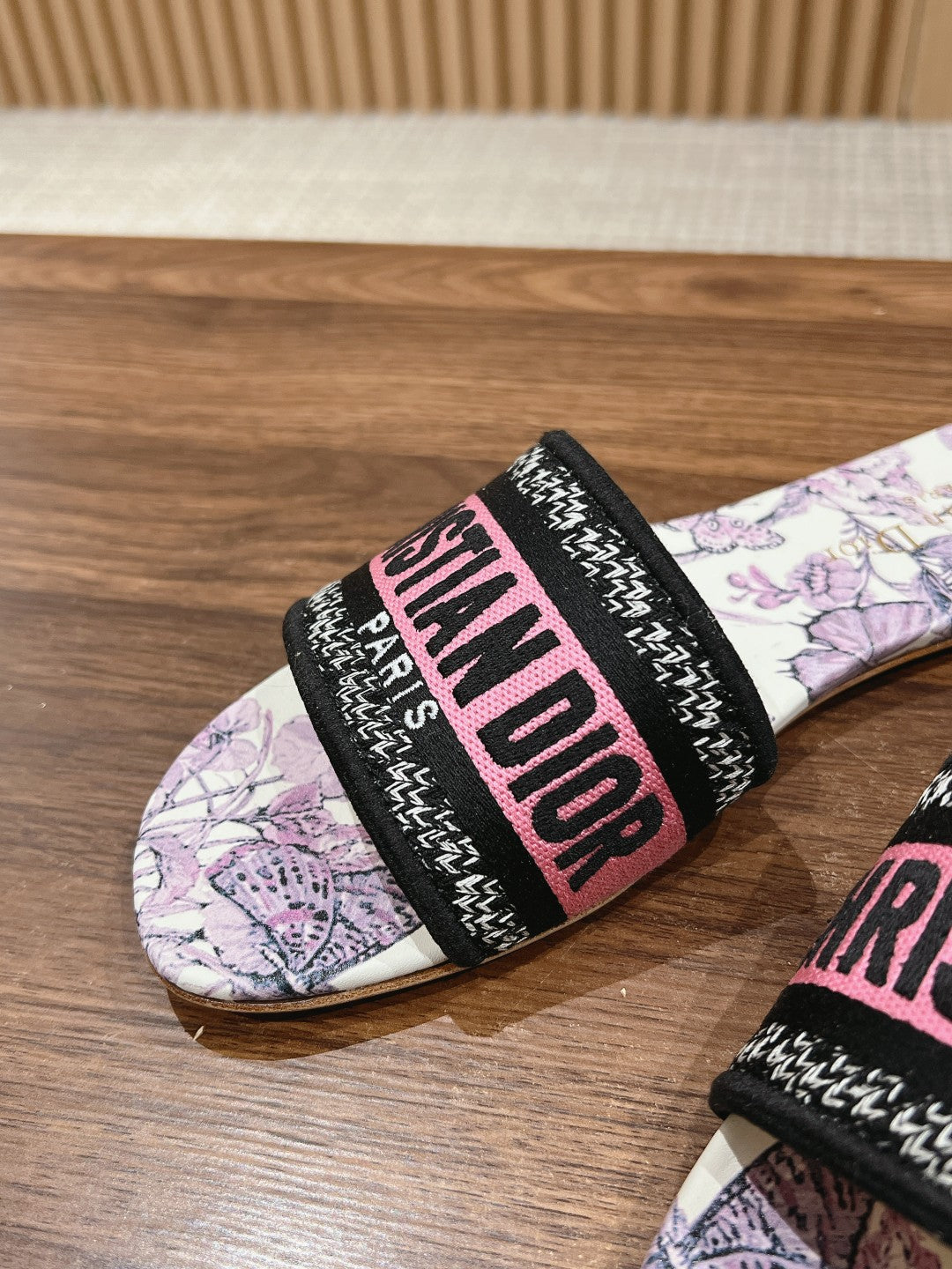 DIOR 26S SLIDE SANDALS IN PINK FLORAL PRINT LOGO STRAP