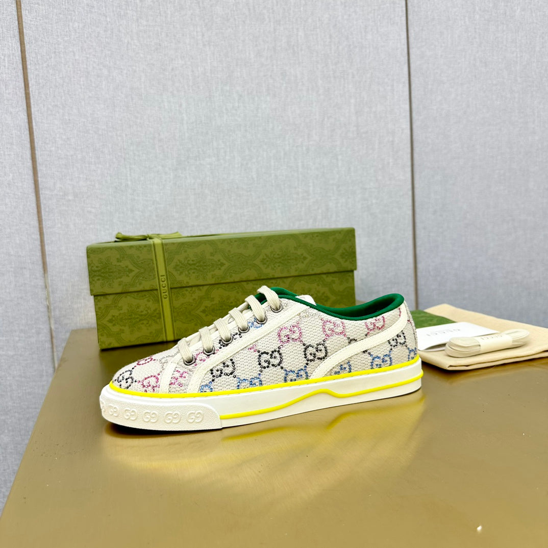 GG TENNIS 1977 TRAINER LIGHT GRAY CANVAS WITH YELLOW TRIM