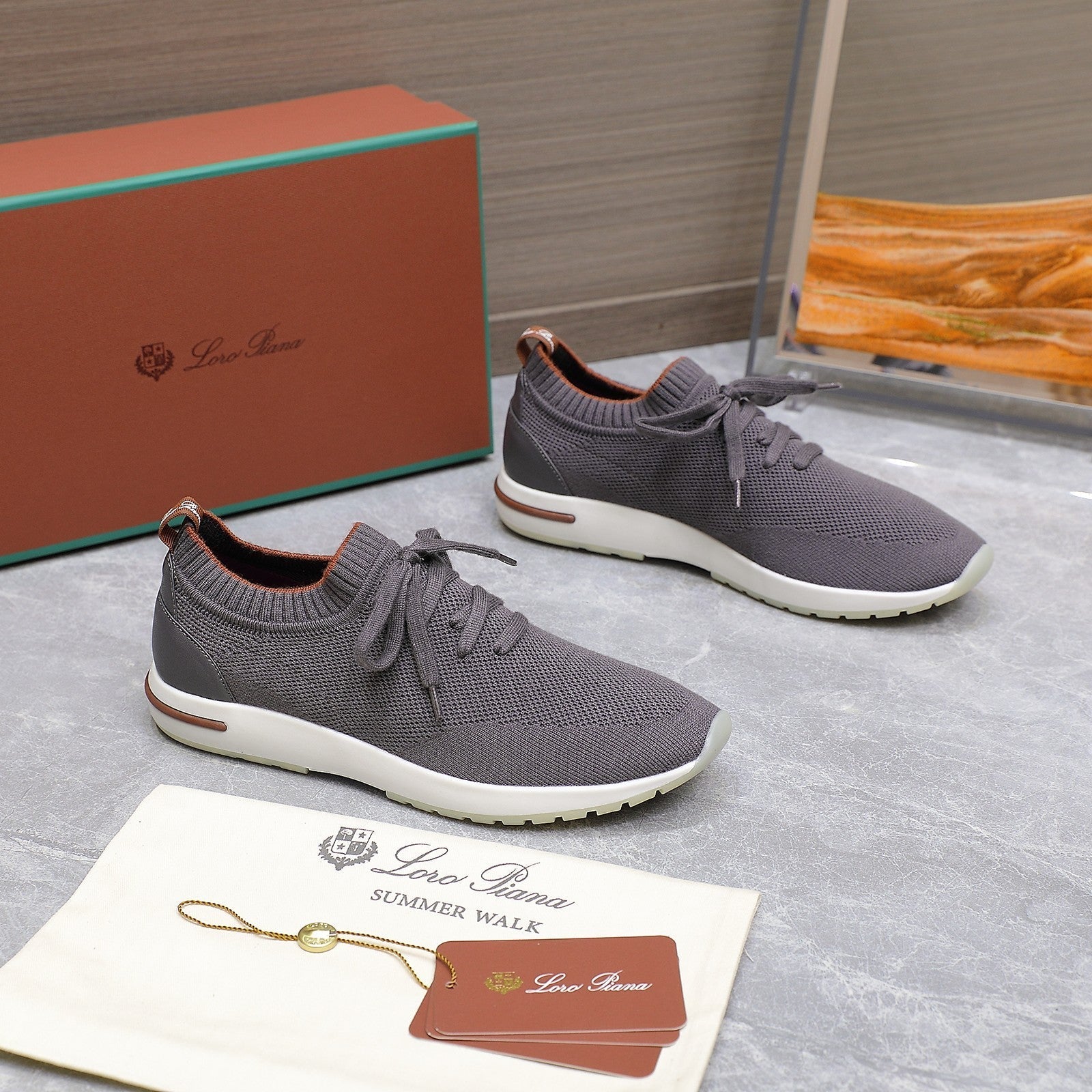 LP LADY FLEXY WALK SNEAKER IN GREY FABRIC
