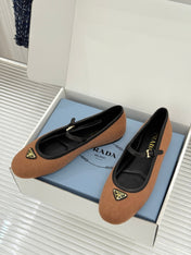 PRADA 26S MARY JANE  FLATS IN CAMEL BROWN FELTED FABRIC