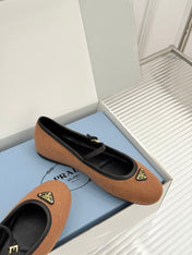 PRADA 26S MARY JANE  FLATS IN CAMEL BROWN FELTED FABRIC