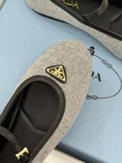 PRADA 26S MARY JANE  FLATS IN GREY FELTED FABRIC