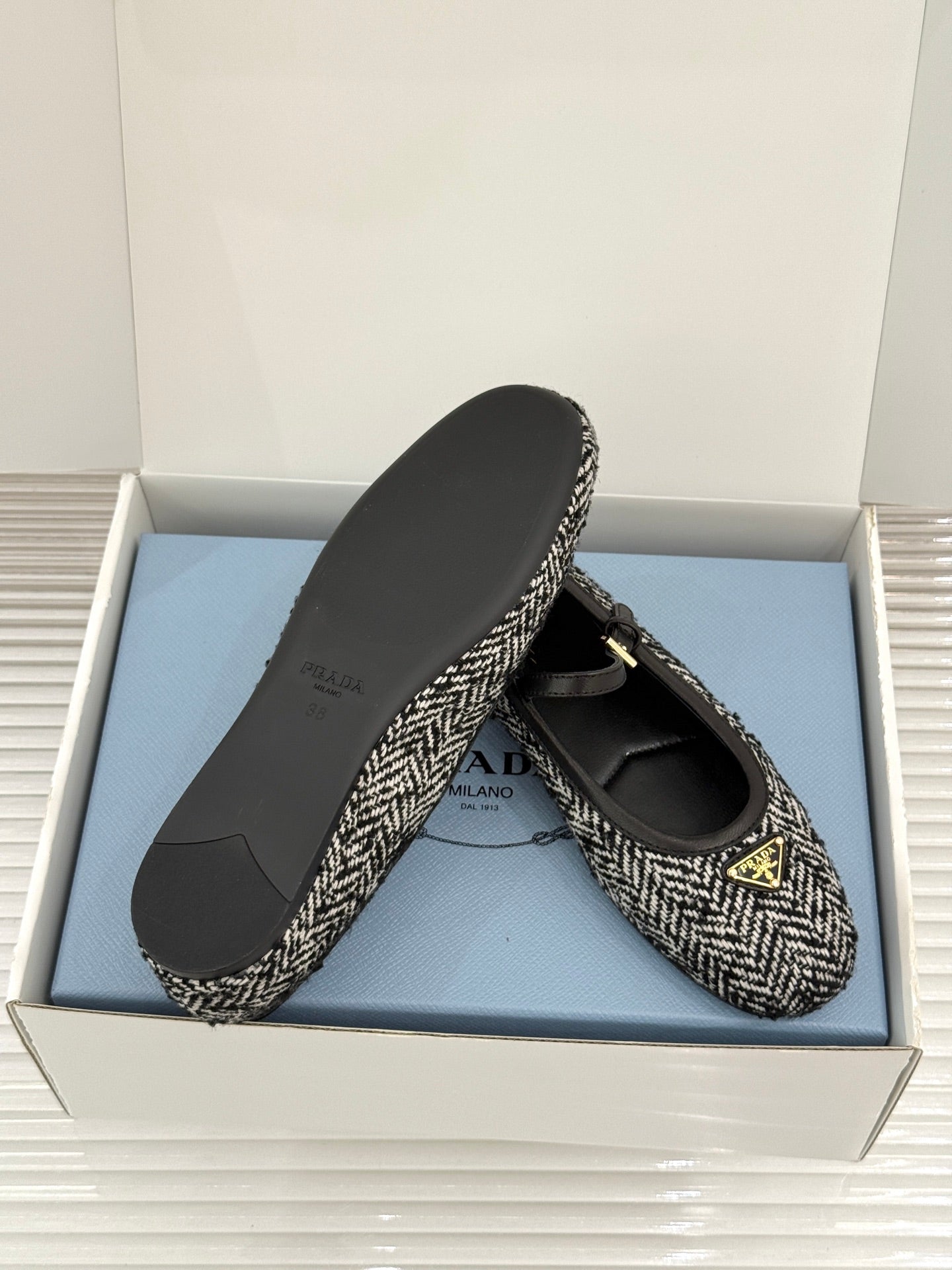 PRADA 26S MARY JANE  FLATS IN BLACK MIX WHITE TWEED