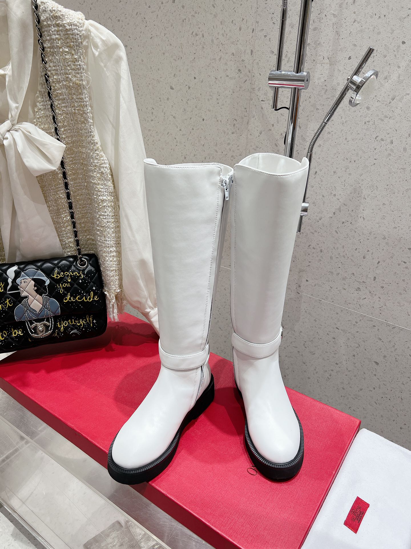 VALENTINO 25S KNEE-HIGH BOOTS IN WHITE CALFSKIN STYLE 9