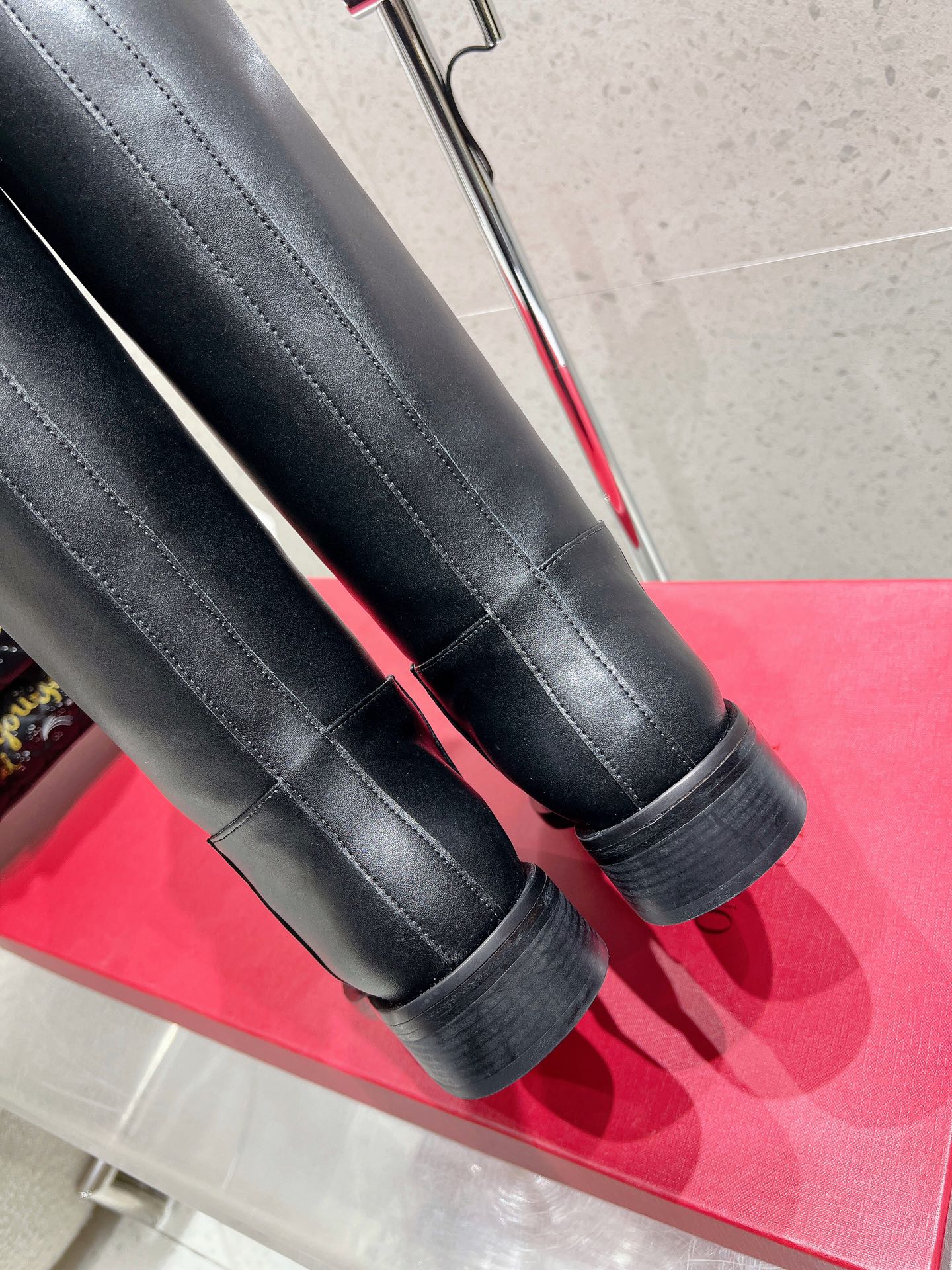 VALENTINO 25S KNEE-HIGH BOOTS IN BLACK CALFSKIN STYLE 4