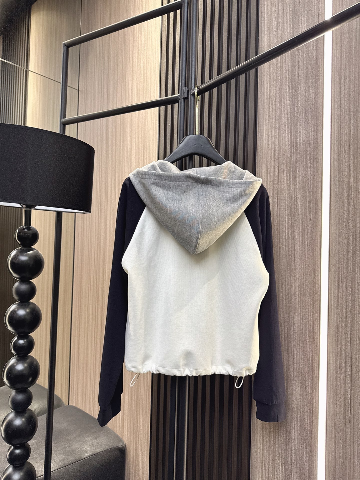 ALO 26S ZIP-UP HOODED JACKET 189