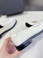 YSL 25S SAINT LAURENT LOAFERS IN WHITE PATENT CALFSKIN