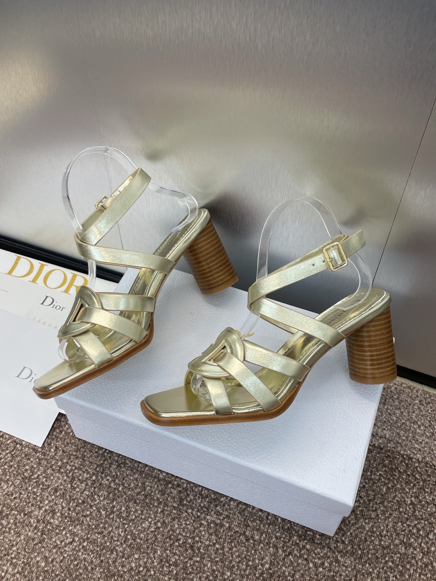 D-CLUB HIGH HEEL SLIDE 25S 80MM IN GOLD GLOSSY CALFSKIN