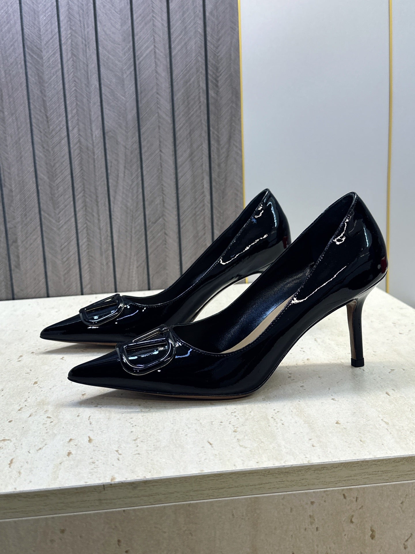 VALENTINO 26S HIGH HEELS 80 MM IN BLACK PATENT CALFSKIN