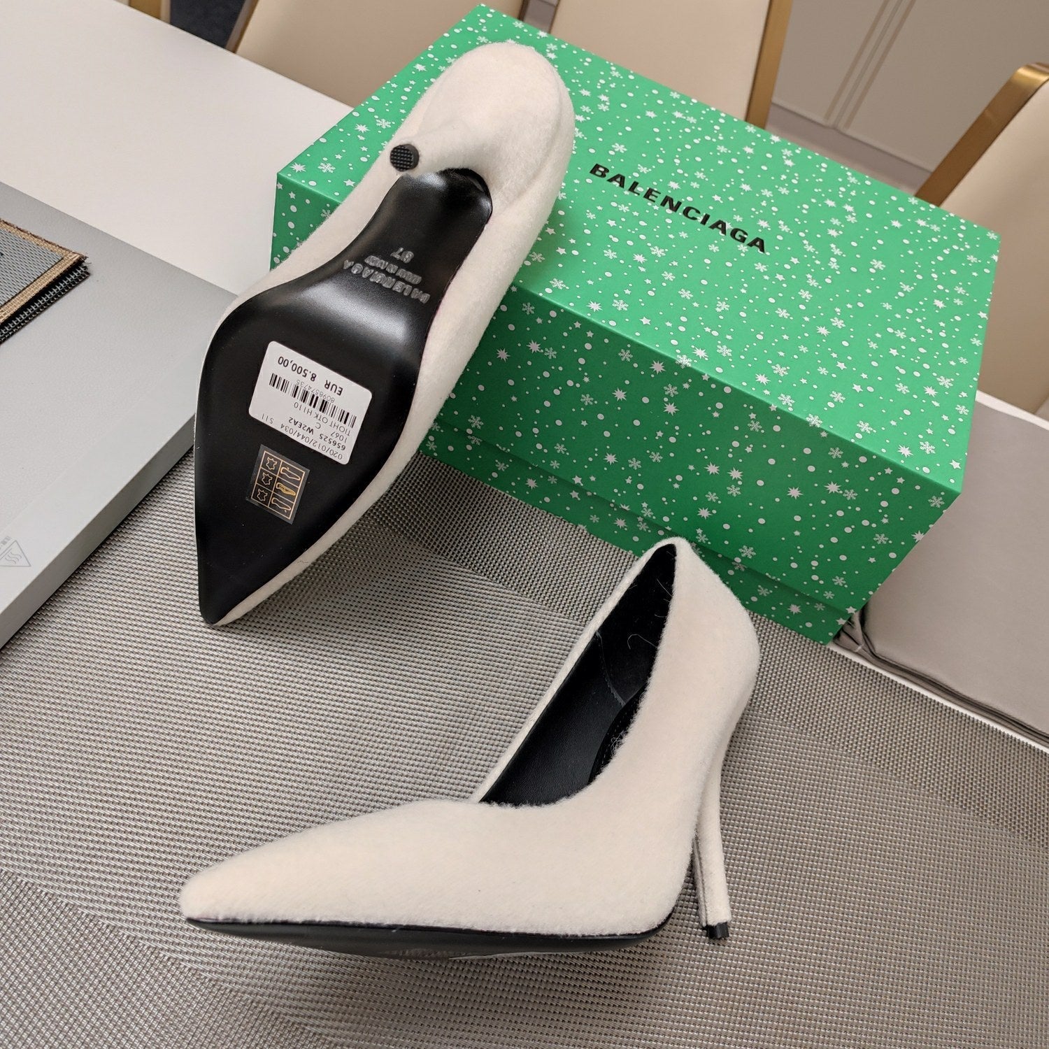 HIGH HEEL PUMPS 90MM IN WHITE WOOL