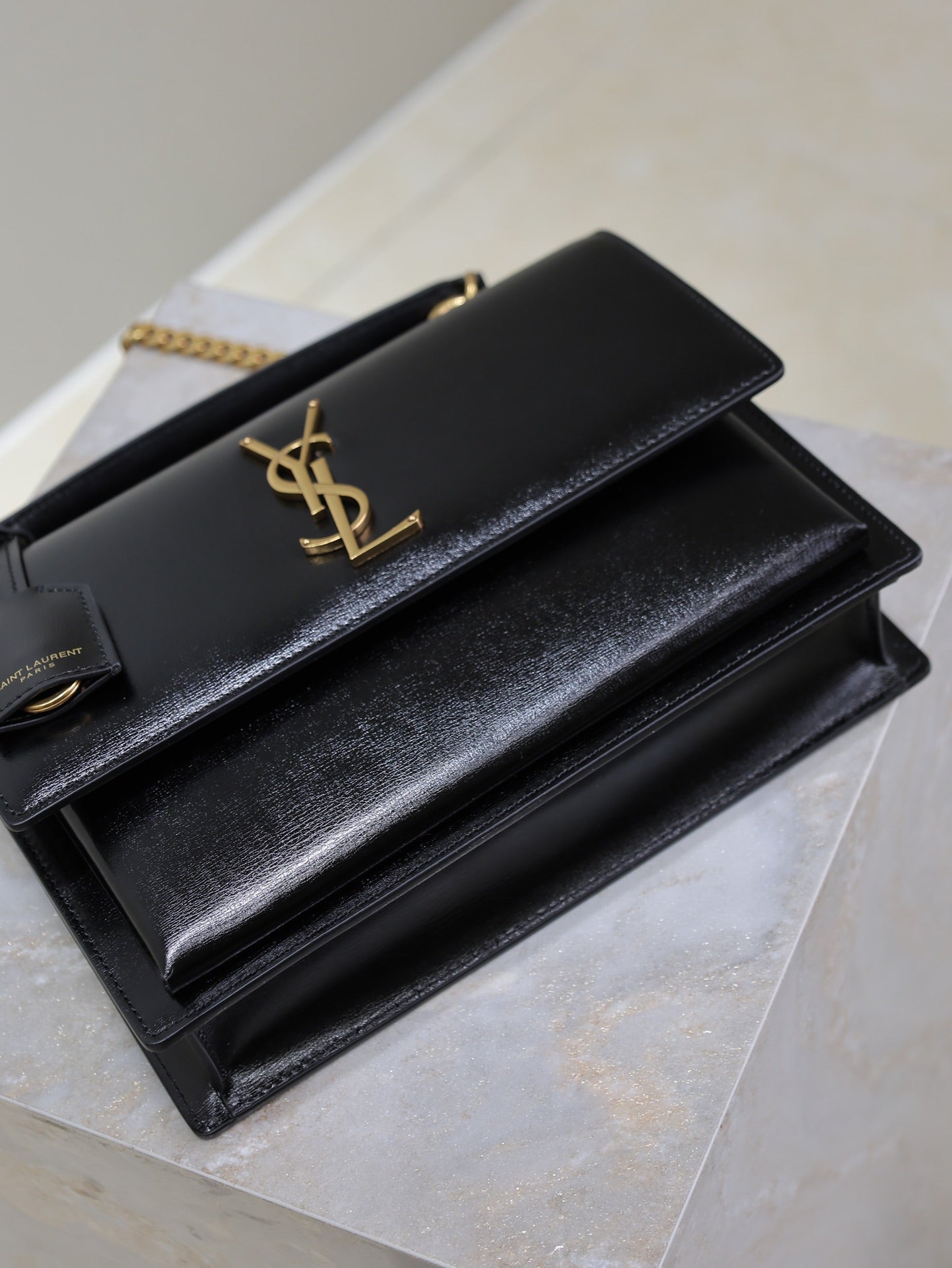 YSL 25S SUNSET MM 25 IN BLACK CALFSKIN GOLD HARDWARE