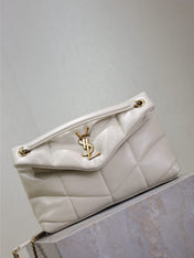 YSL 25S LOULOU PUFFER MM 29 IN BLANC VINTAGE CALFSKIN GOLD HARDWARE