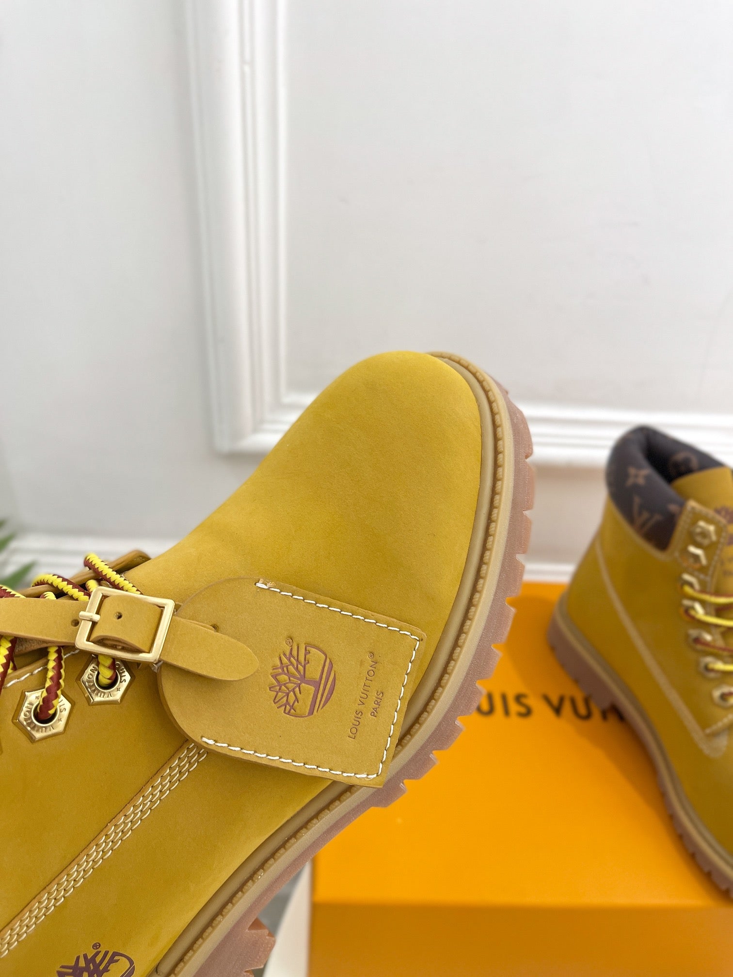LV X TIMBERLAND MARTIN BOOT IN PEANUT BROWN SUEDE