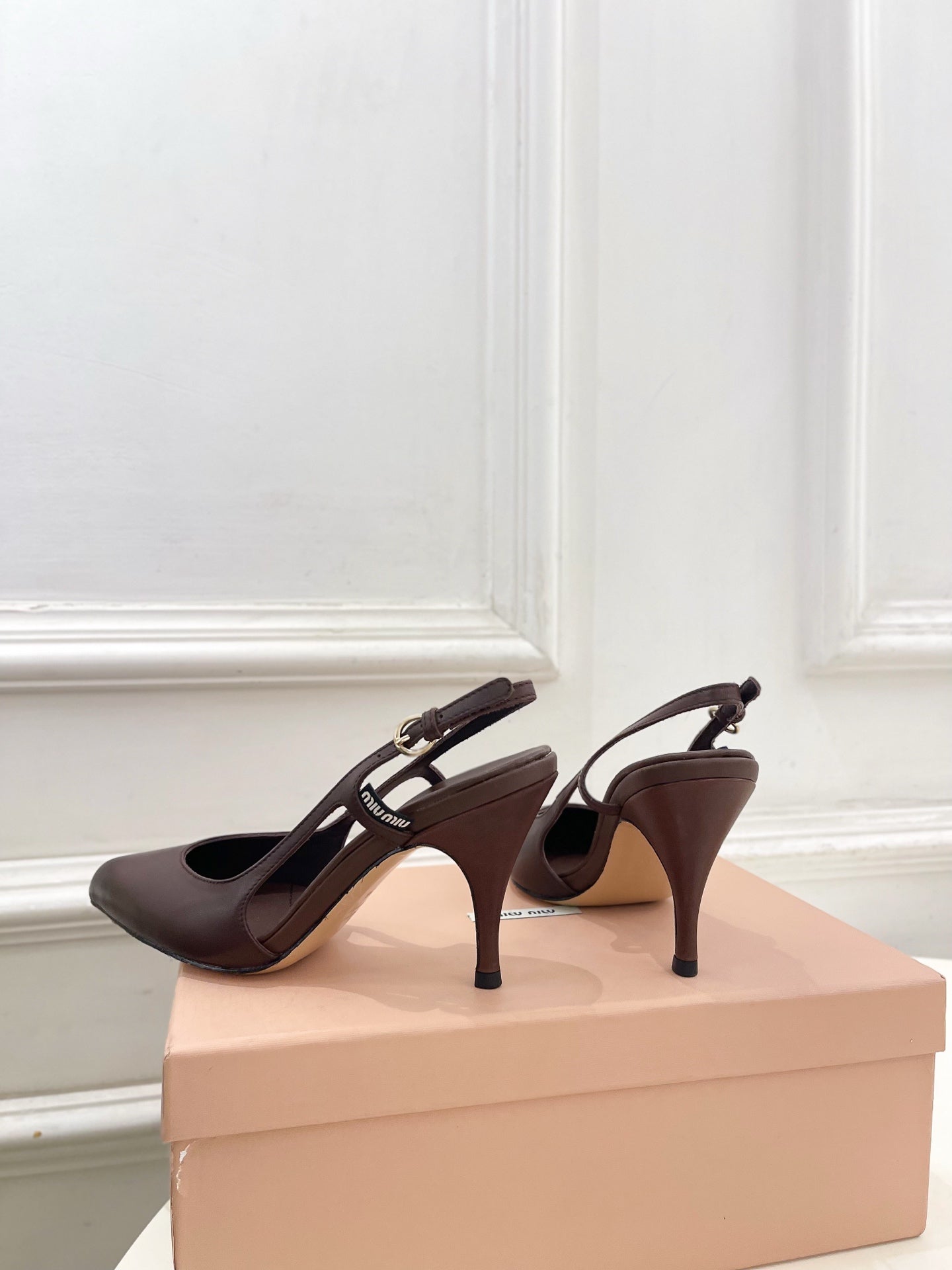 MIUMIU 26S SLINGBACK PUMPS 85MM IN CHOCOLATE BROWN CALFSKIN