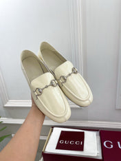 GUCCI 26S LOAFERS MM IN CREAM WHITE CALFSKIN WITH SILVER HARDWARE