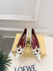 VALENTINO 26S STUDDED POINTED TOE PUMPS 80 MM IN CREAM WHITE CALFSKIN