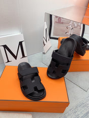Chypre Sandal Black