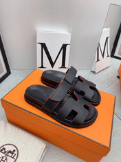 Chypre Sandal Black with red trim